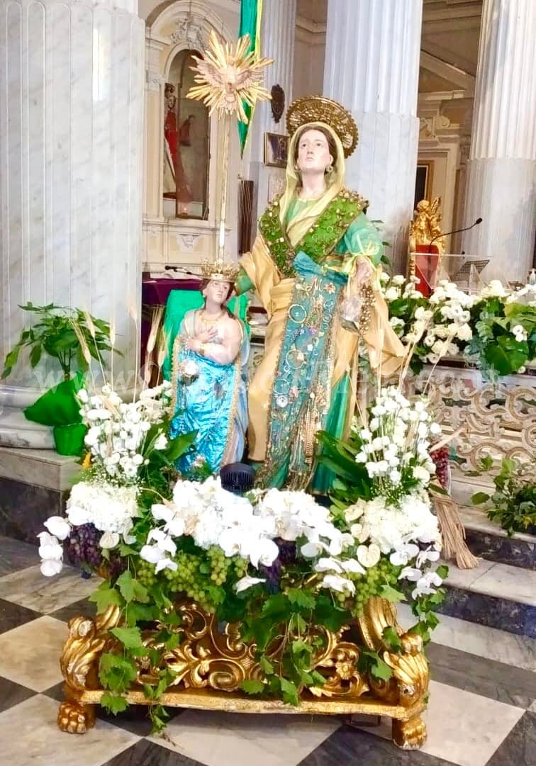 I concerti di Bennato e Gragnaniello chiudono la festa di Sant’Anna a Bacoli