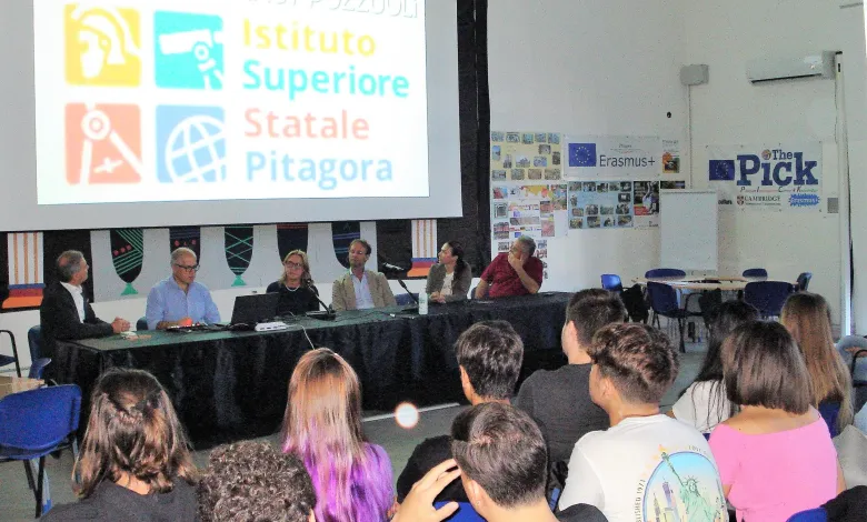 A Pozzuoli incontro tra Rotary Club e studenti rotariani del Pitagora