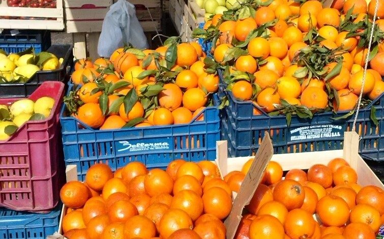 BACOLI/ Capodanno in piazza, sospeso il mercato comunale