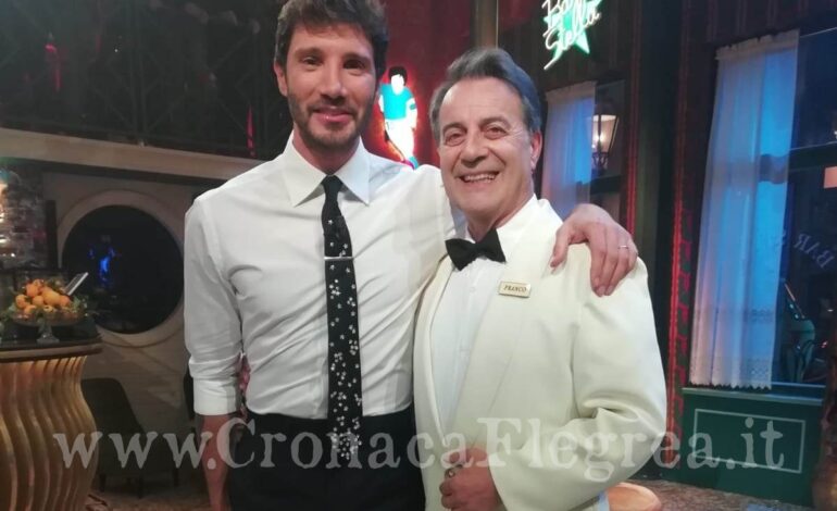 Il puteolano Franco Castiglia tra i protagonisti del “Bar Stella” di Stefano De Martino