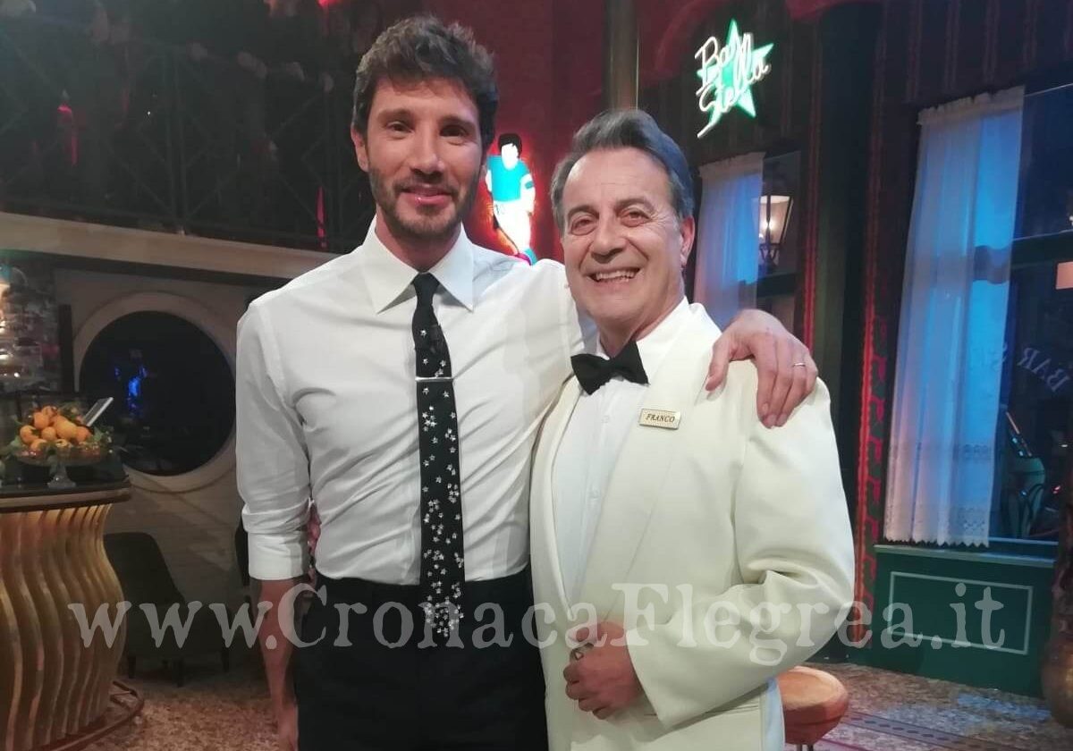 Il puteolano Franco Castiglia tra i protagonisti del “Bar Stella” di Stefano De Martino