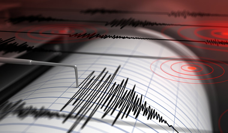 Sciame sismico a Pozzuoli: 9 scosse di terremoto nella notte