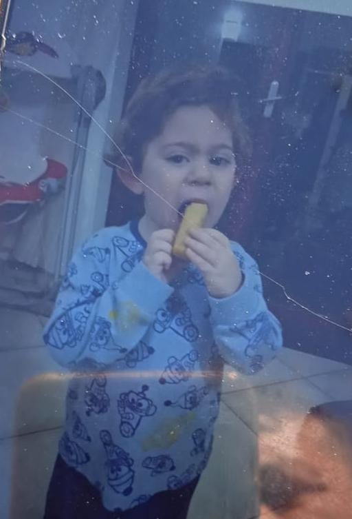 Scomparso bimbo di tre anni: Gennaro indossa un pigiamino blu