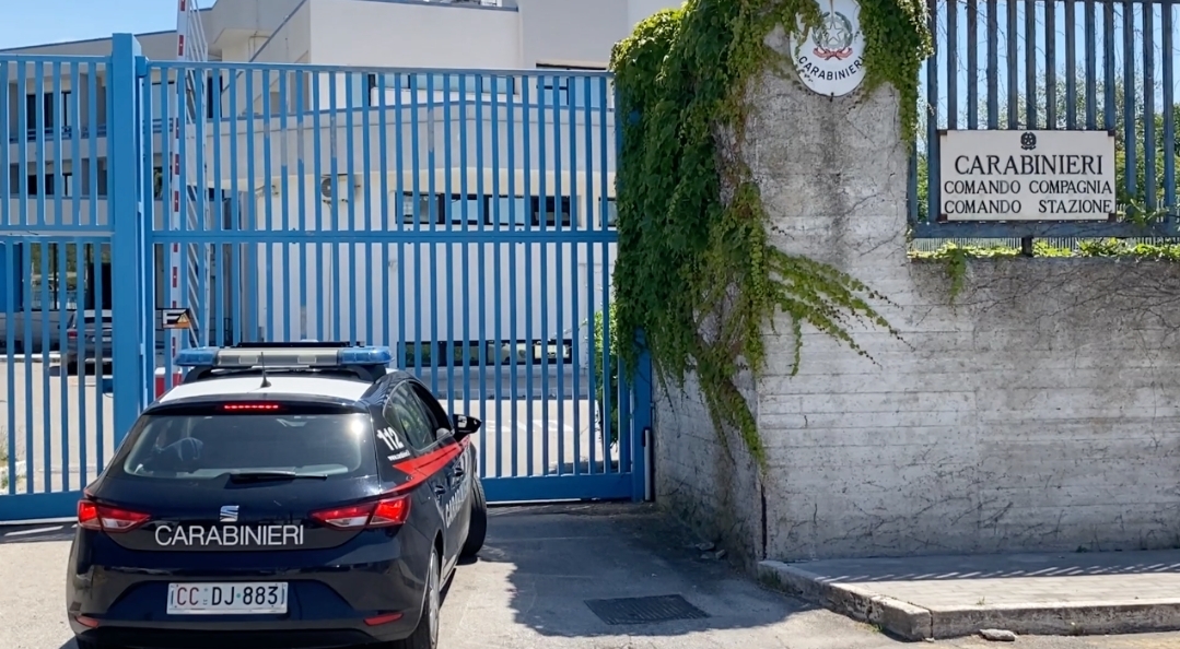POZZUOLI/ Furti in case e ville, “alto impatto” dei carabinieri: un arresto e due denunce