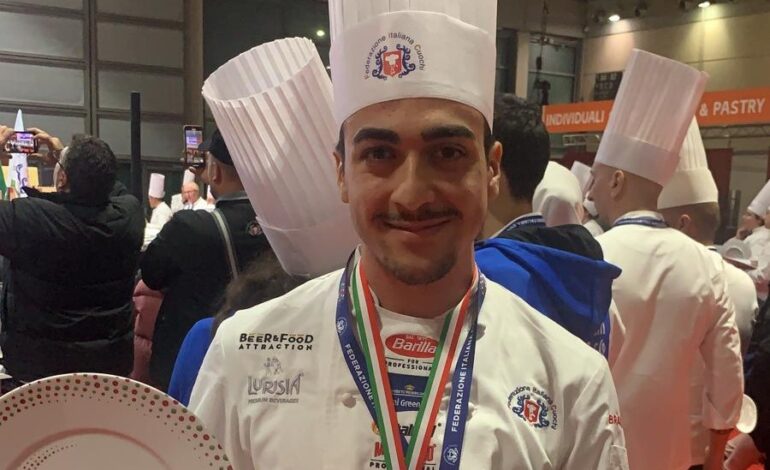 Il puteolano Francesco Barletta trionfa ai Campionati della cucina italiana a Rimini