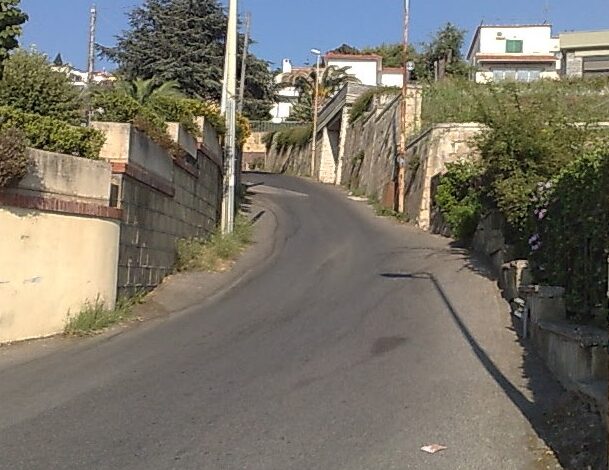 POZZUOLI/ Ladri e luci spente: allarme e paura in via Trepiccioni