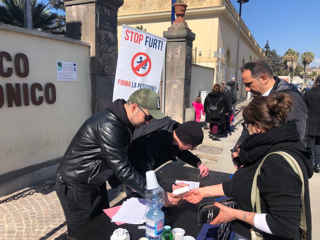 Più controlli e sicurezza a Bacoli, raccolte centinaia di firme