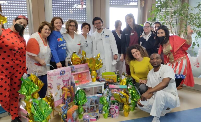 QUARTO/ L’associazione Casper consegna le uova di Pasqua ai bambini in ospedale