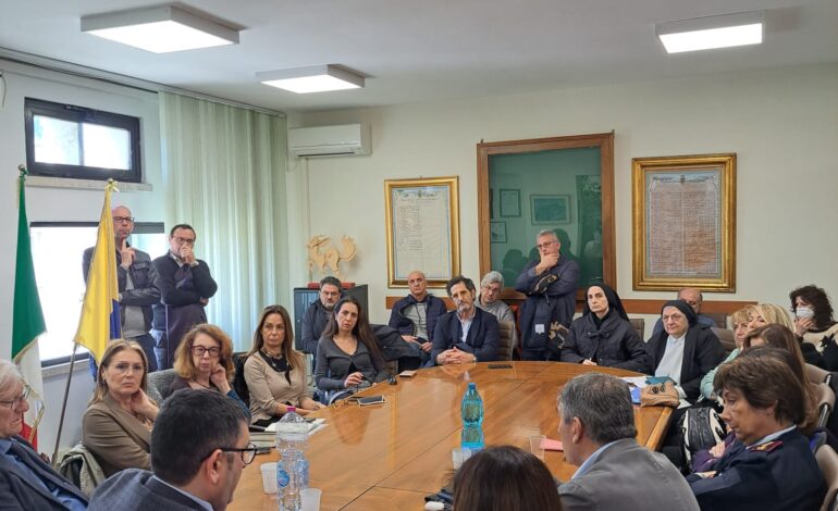 Bradisismo, il sindaco di Pozzuoli incontra i dirigenti scolastici