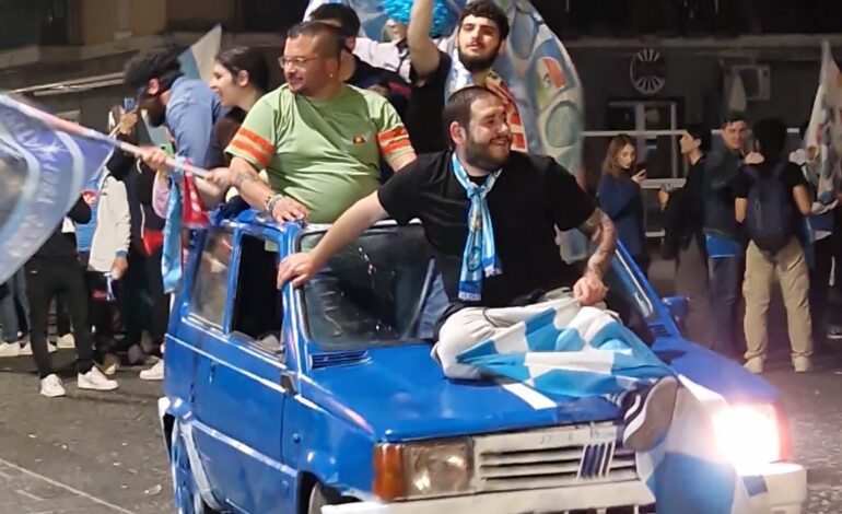 Festa Scudetto del Napoli a Pozzuoli e in tutta l’area flegrea: le foto dei nostri lettori