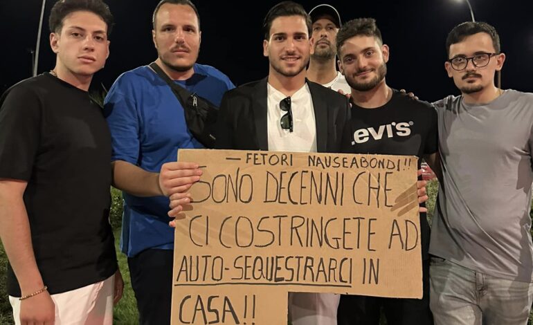 POZZUOLI/ «Dove sono i soldi per il monitoraggio dell’aria?» Nuovo sit-in di protesta ai depuratori di Licola