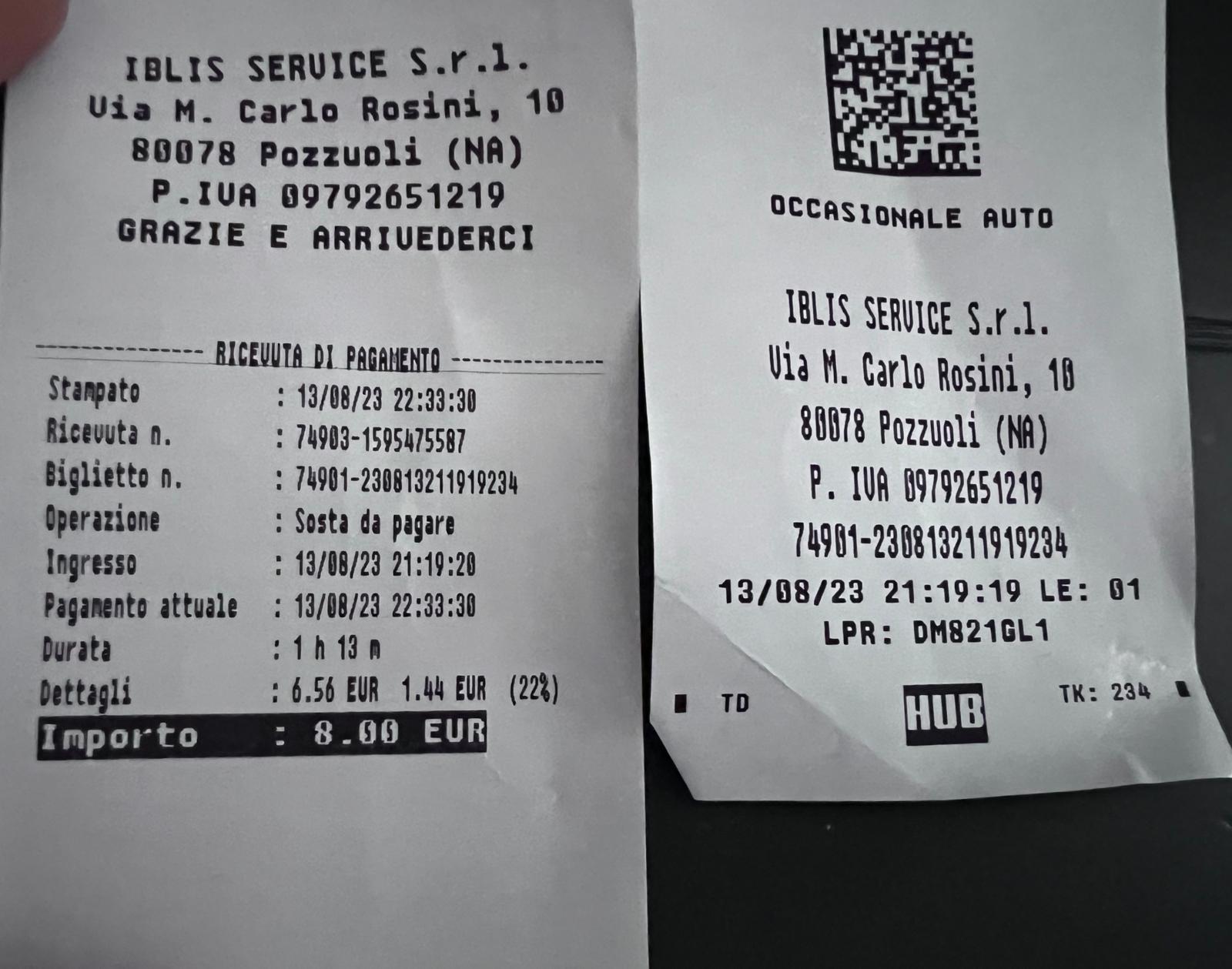 «La mia serata a Pozzuoli: 8 euro per un’ora e 13 minuti di parcheggio, più del panino costato appena 6 euro»
