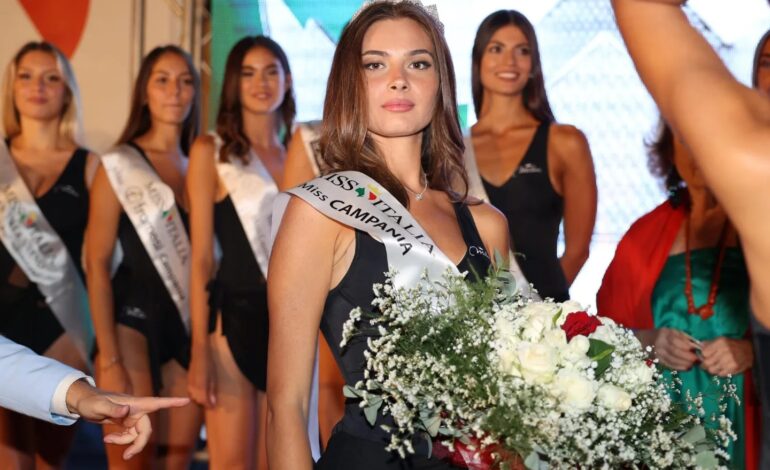 POZZUOLI/ Sofia Viola è la più bella della Campania e si qualifica per la Finalissima di Miss Italia