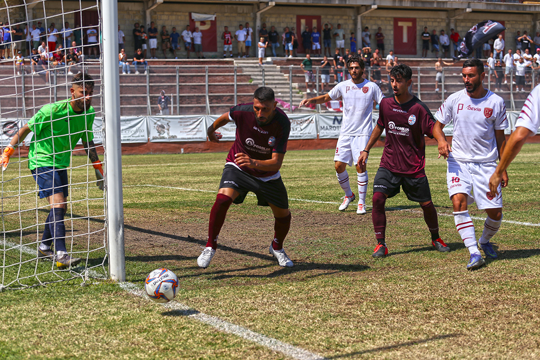 CALCIO/ Deludono Puteolana e Rione Terra Sibilla