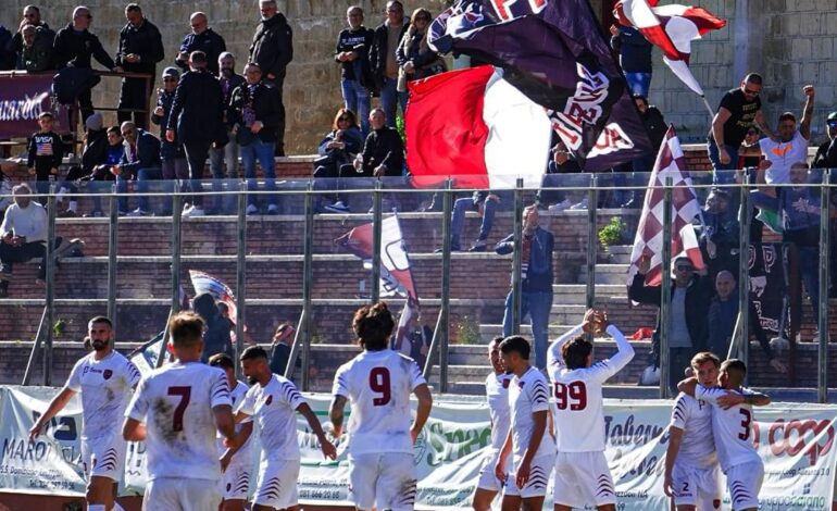 CALCIO/ La Puteolana continua la marcia: 3-0 al Capri e terzo posto in classifica