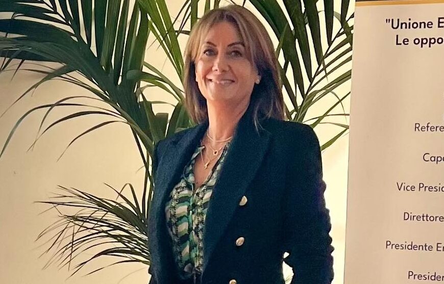 POZZUOLI/ Scossone nella maggioranza: Manuela D’Amico lascia il gruppo “Pozzuoli Democratica”