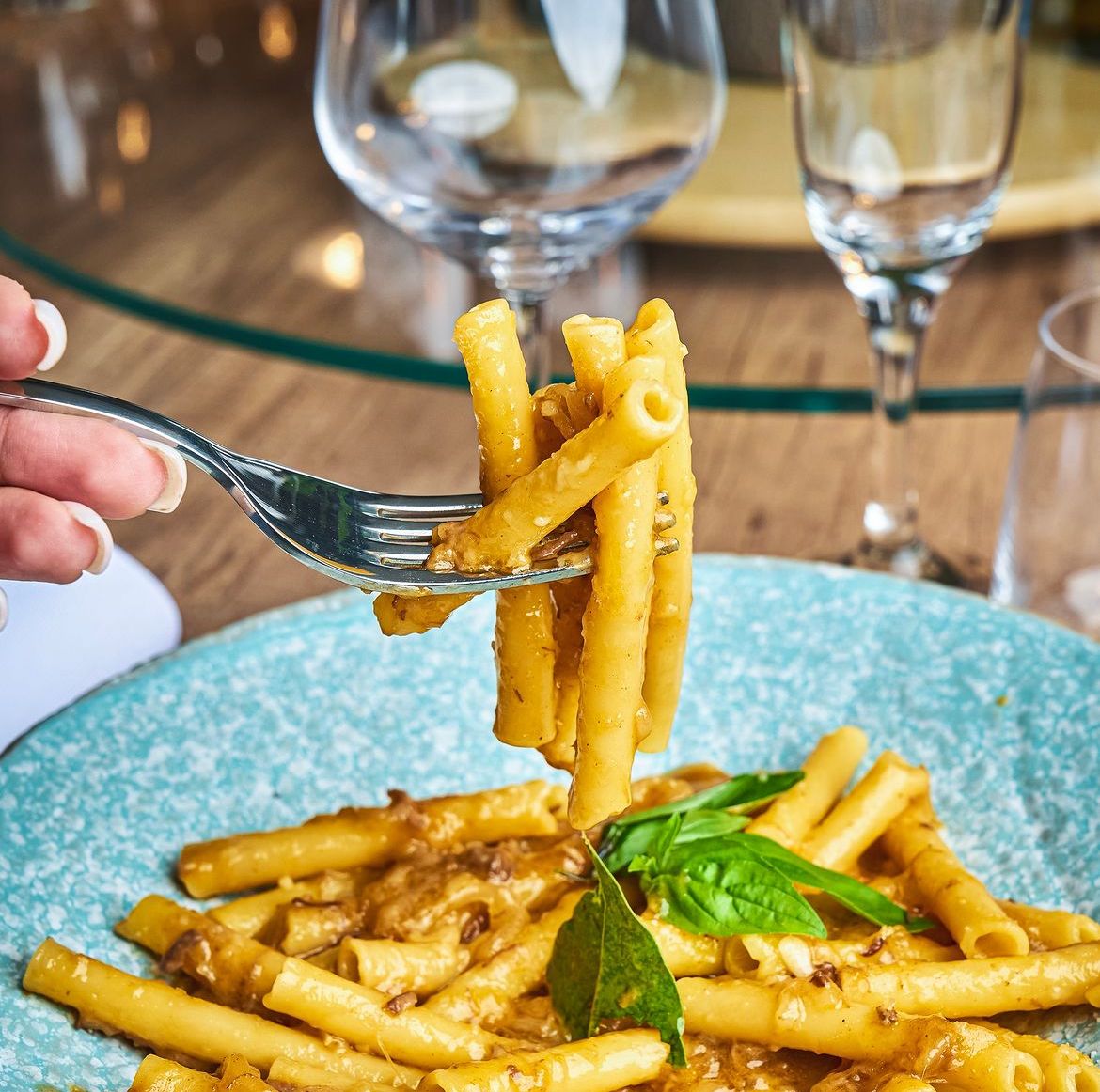 Xenia, tra sapori e ospitalità a Pozzuoli il ristorante mediterraneo – LE FOTO