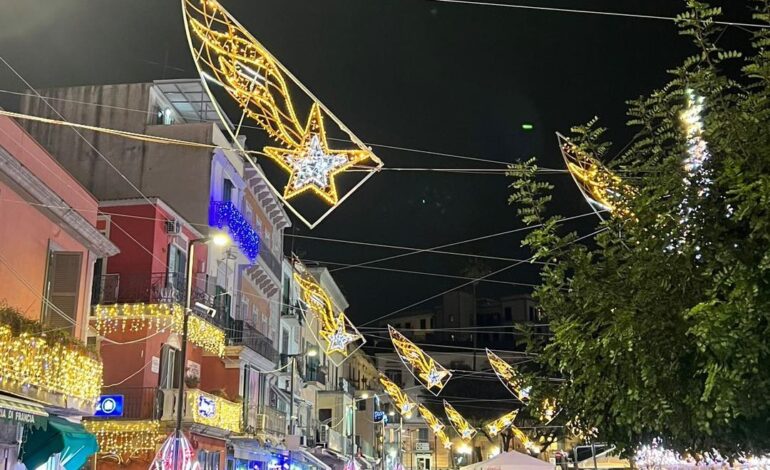 Capodanno a Pozzuoli, servizio di navetta gratuito per il concerto in piazza