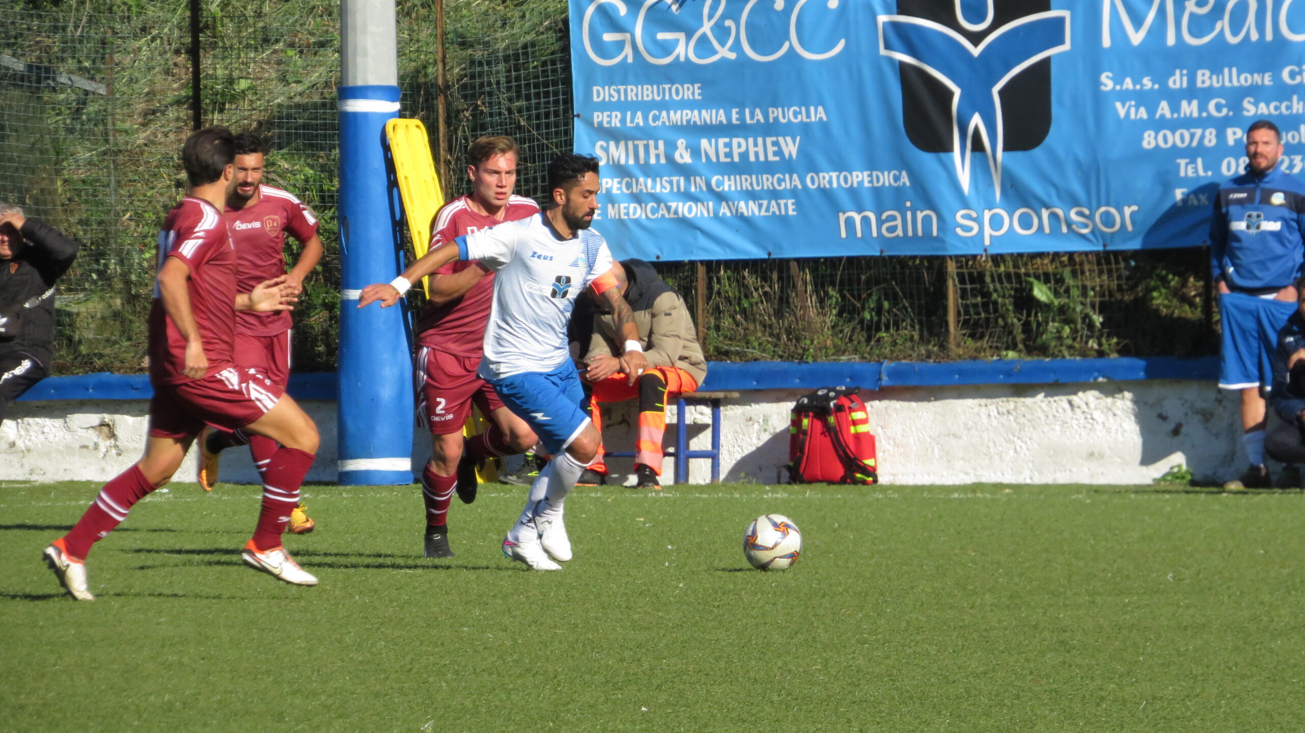 CALCIO/ Il Rione Terra festeggia con un pareggio il primo storico derby in Eccellenza: fermata la Puteolana