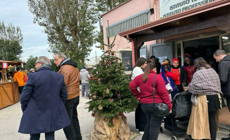 POZZUOLI/ Sagra di Natale, presepi e laboratori al Falcone di Licola