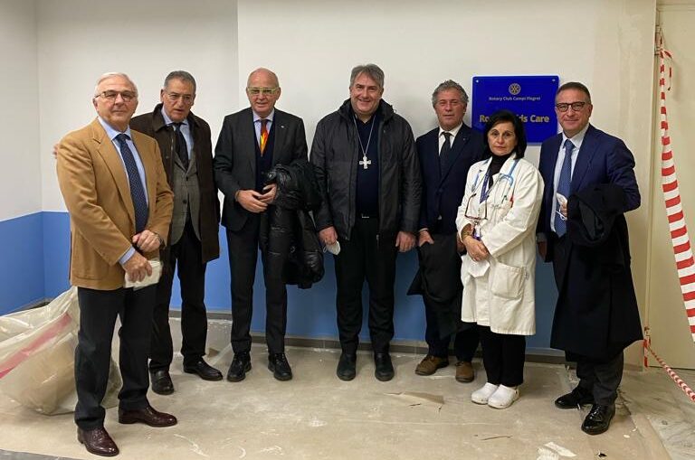 «Rotary Kids Care» all’ospedale di Pozzuoli: doni ai bambini del reparto di pediatria