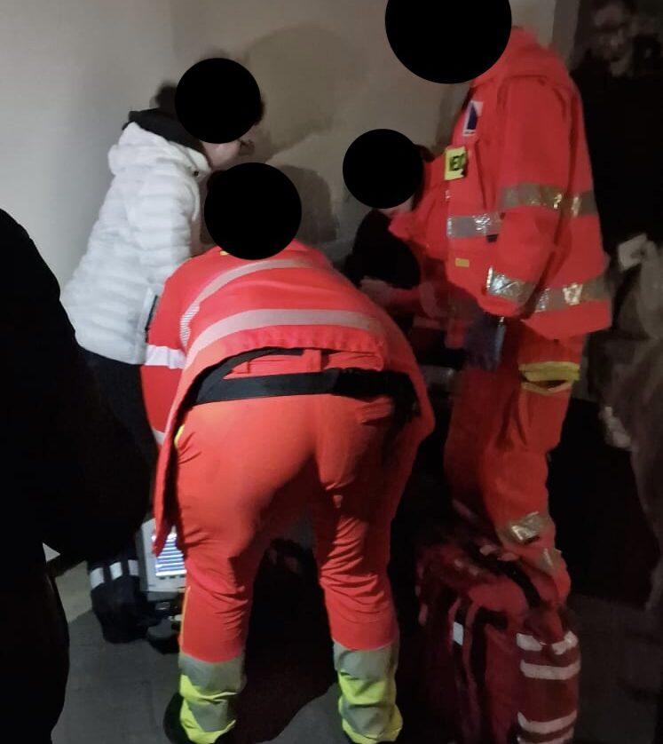 POZZUOLI/ ASL di Monterusciello senza luce: sanitari del 118 costretti ad operare al buio