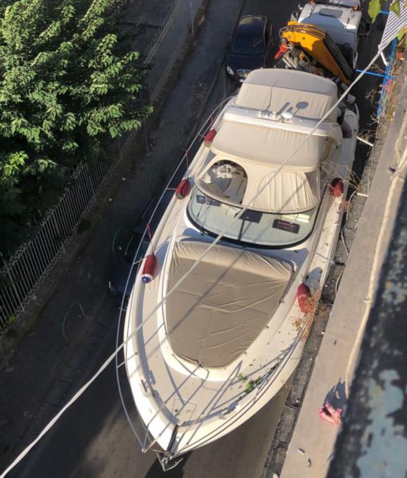 BACOLI/ Vietati varo e alaggio delle grandi barche nel porto di Baia, c’è l’ordinanza