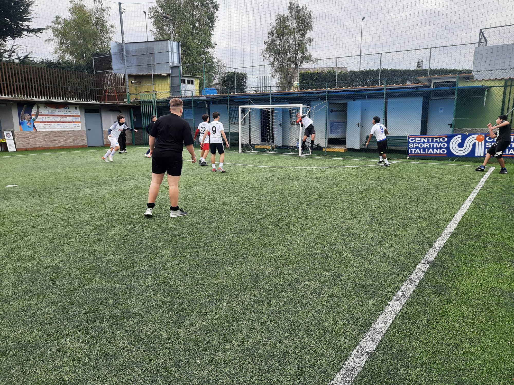 POZZUOLI/ Torneo di Natale, trionfano i giovani dell’oratorio Semi di Speranza del Rione Toiano