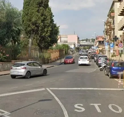 Pozzuoli, la folle corsa in Porsche per le strade della città