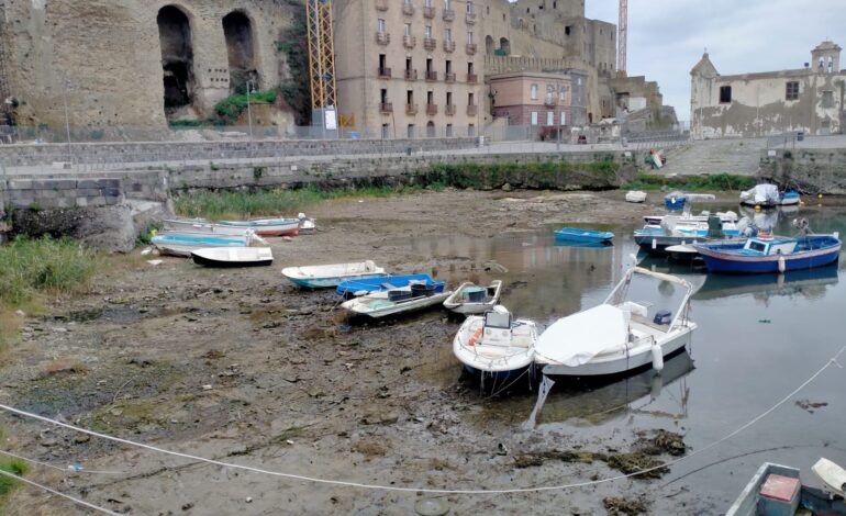 Bradisismo, terminato sciame di 52 scosse a Pozzuoli e nell’area flegrea