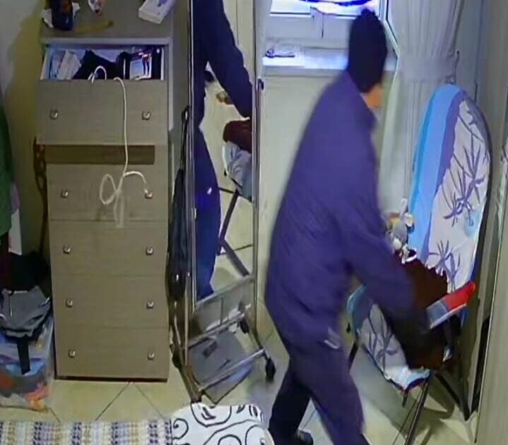 POZZUOLI/ Ladri in appartamento a via Napoli ripresi dalle telecamere