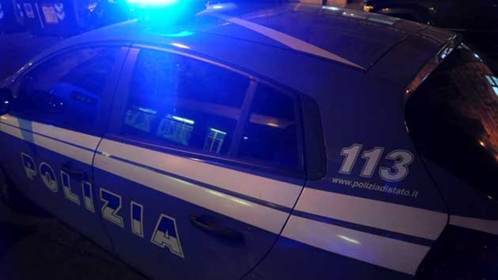 Lite condominiale: esplode due colpi di pistola contro il vicino di casa