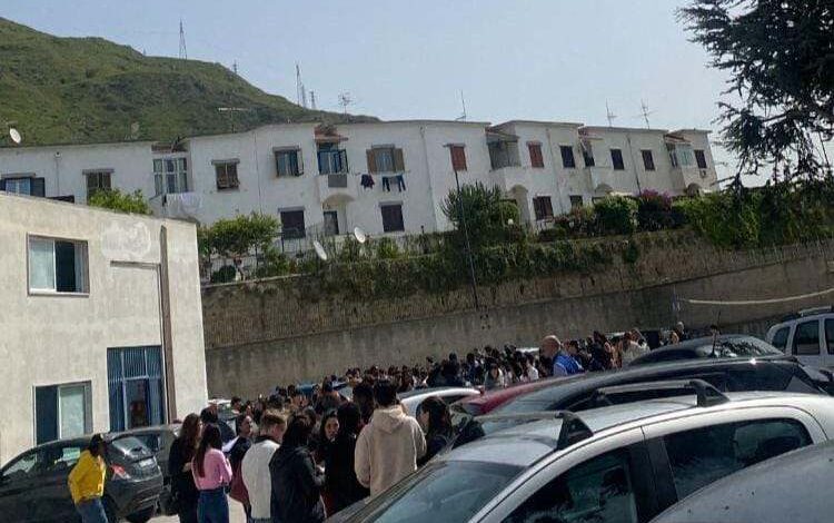 Scossa di terremoto a Pozzuoli, avvertito un boato