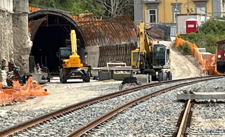 POZZUOLI/ Lavori in corso per l’ammodernamento e il raddoppio della linea Cumana