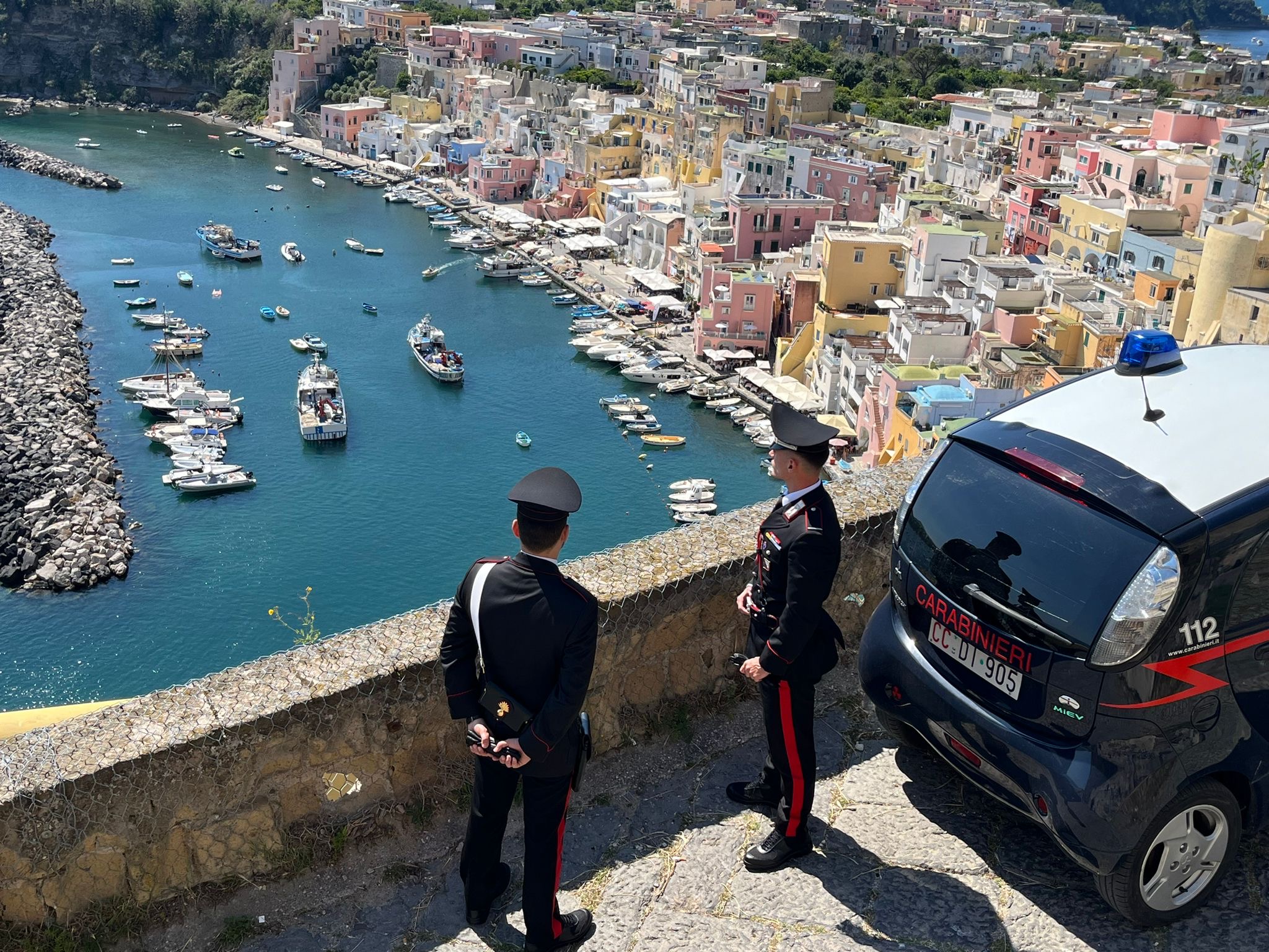 B&B abusivi scoperti dai carabinieri: due persone denunciate