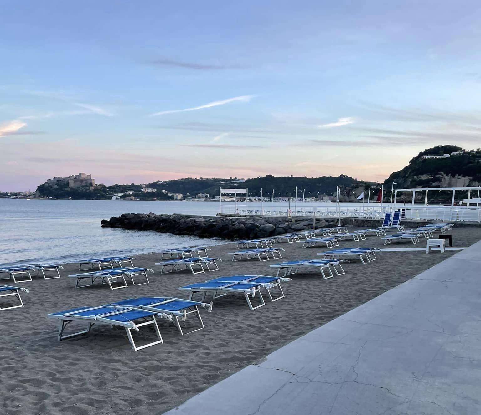 Nuovo “Piano Spiagge” a Pozzuoli, comitato dei cittadini presenta 42 osservazioni