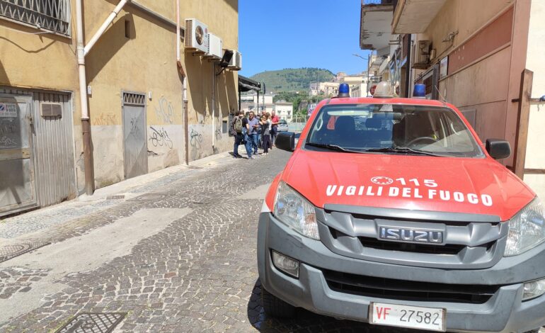 Bradisismo, dall’Umbria tre squadre di tecnici per le verifiche degli immobili a Pozzuoli