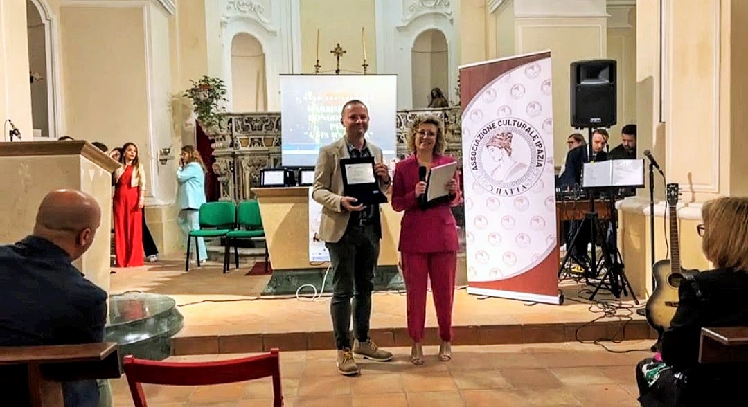 Menzione per il puteolano Massimiliano Longobardo al Premio Letterario Nazionale Ipazia