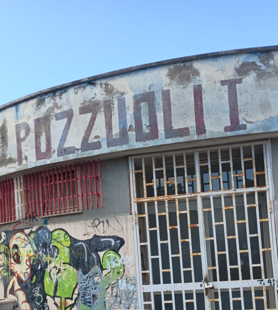 POZZUOLI/ Scout cacciati, rivolta social contro il sindaco Manzoni «Forte con i deboli. Sei fuori dalla realtà»
