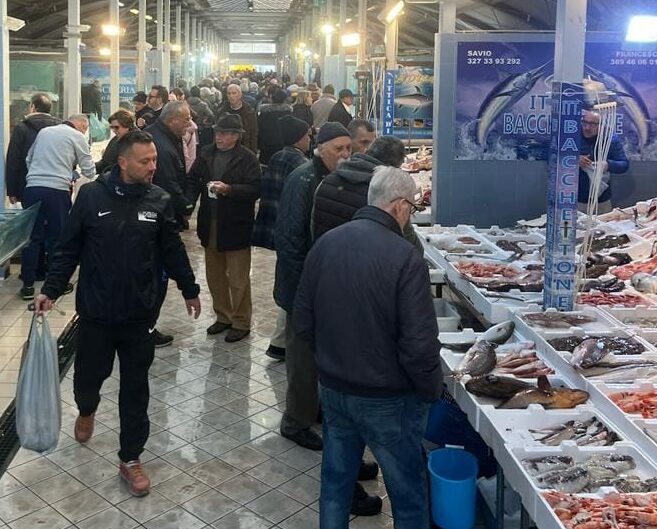 Torna “Azzurro Pozzuoli” il primo festival del pescato locale