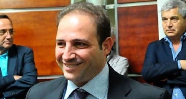 Scambio elettorale-camorristico: 25 persone arrestate, in manette politici e l’ex sindaco di Giugliano
