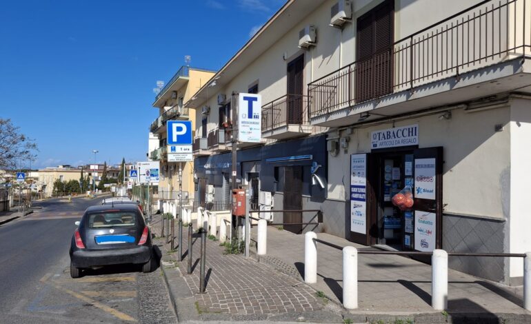 POZZUOLI/ La denuncia: «Multato dai vigili dopo la scossa sulle strisce bianche»