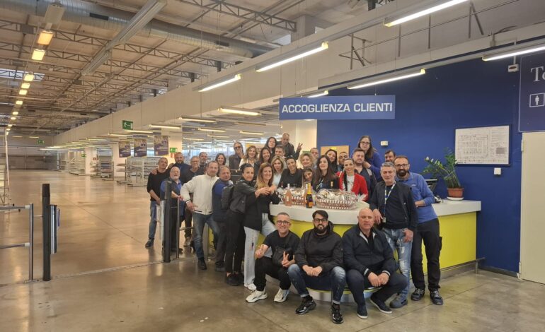 Ultimo giorno di Metro Pozzuoli, la filiale chiusa definitivamente