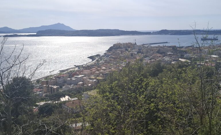 POZZUOLI/ Esposti, denunce e veleni agitano il governo della città