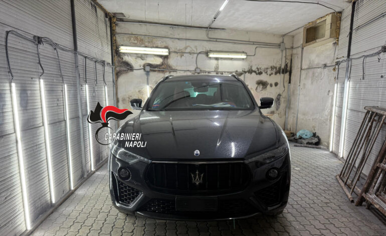 Maserati rubata, arrestate 5 persone a Giugliano