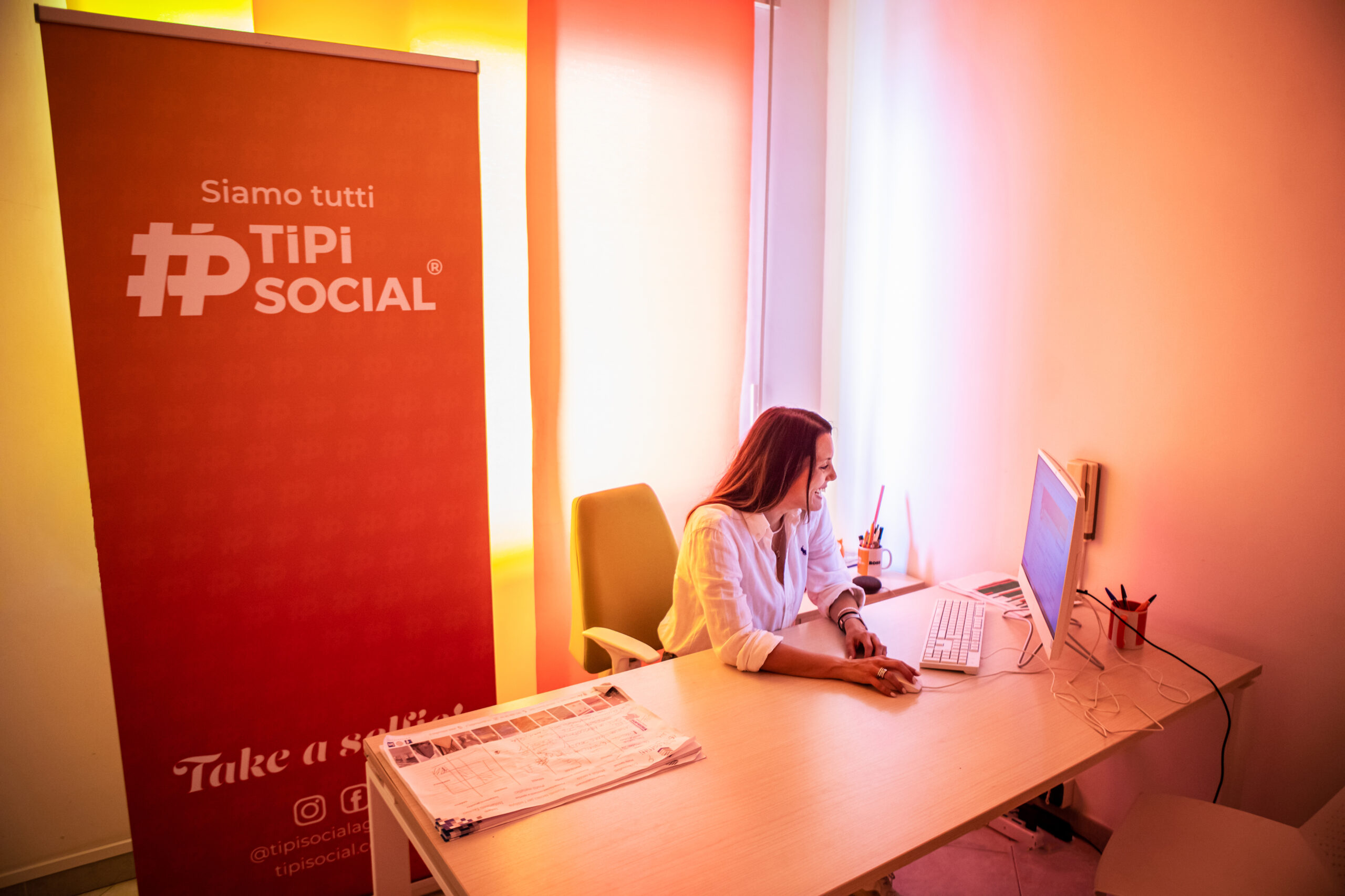 Chi è TiPi Social si riconosce: la firma creativa di Tiziana Portanova conquista l’area flegrea