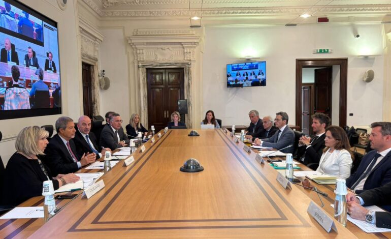 «In arrivo finanziamenti per interventi specifici nei Campi Flegrei» l’annuncio del Ministro Musumeci
