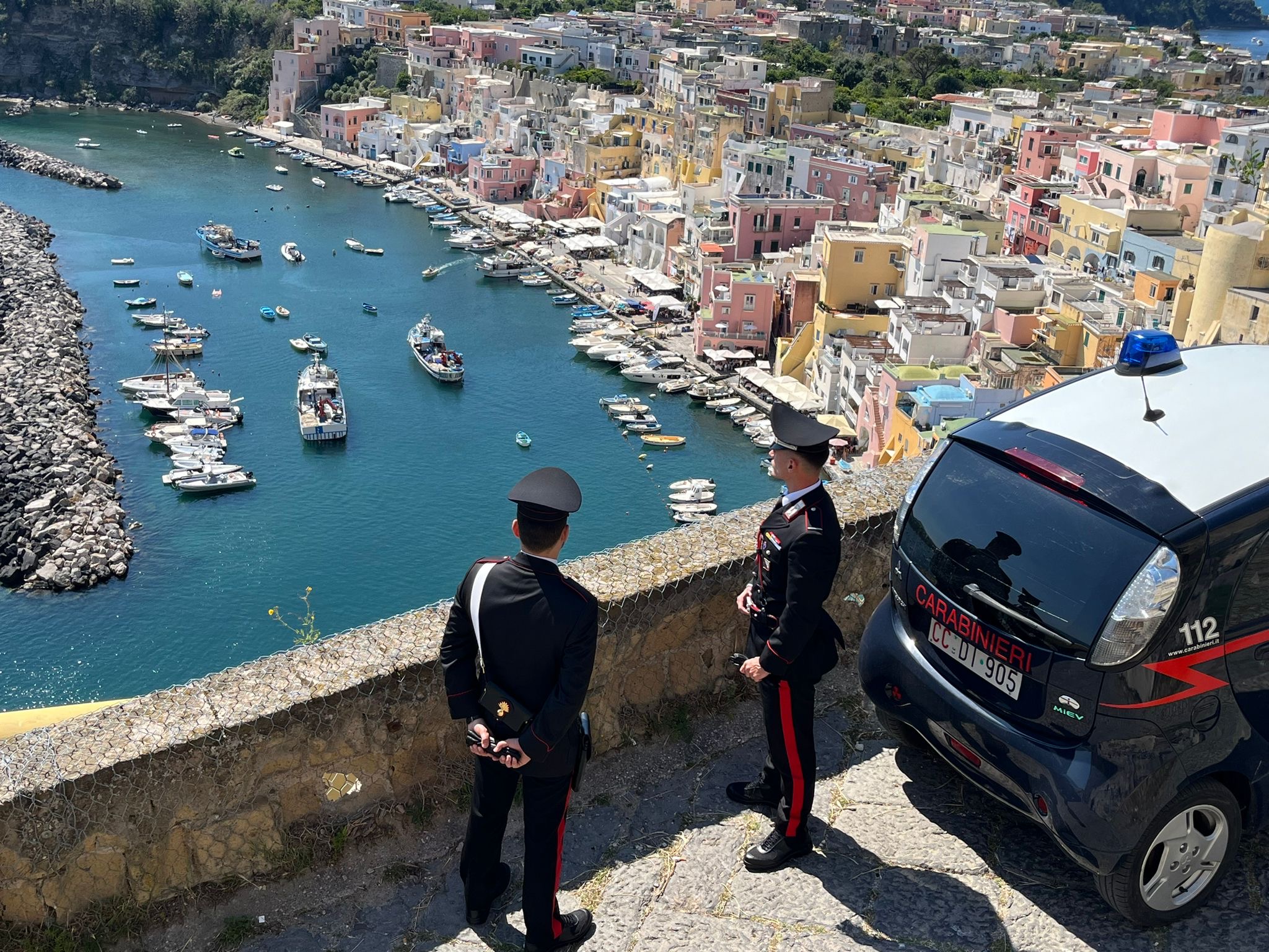 Rissa in discoteca: carabinieri arrestano una persona, 10 gli indagati
