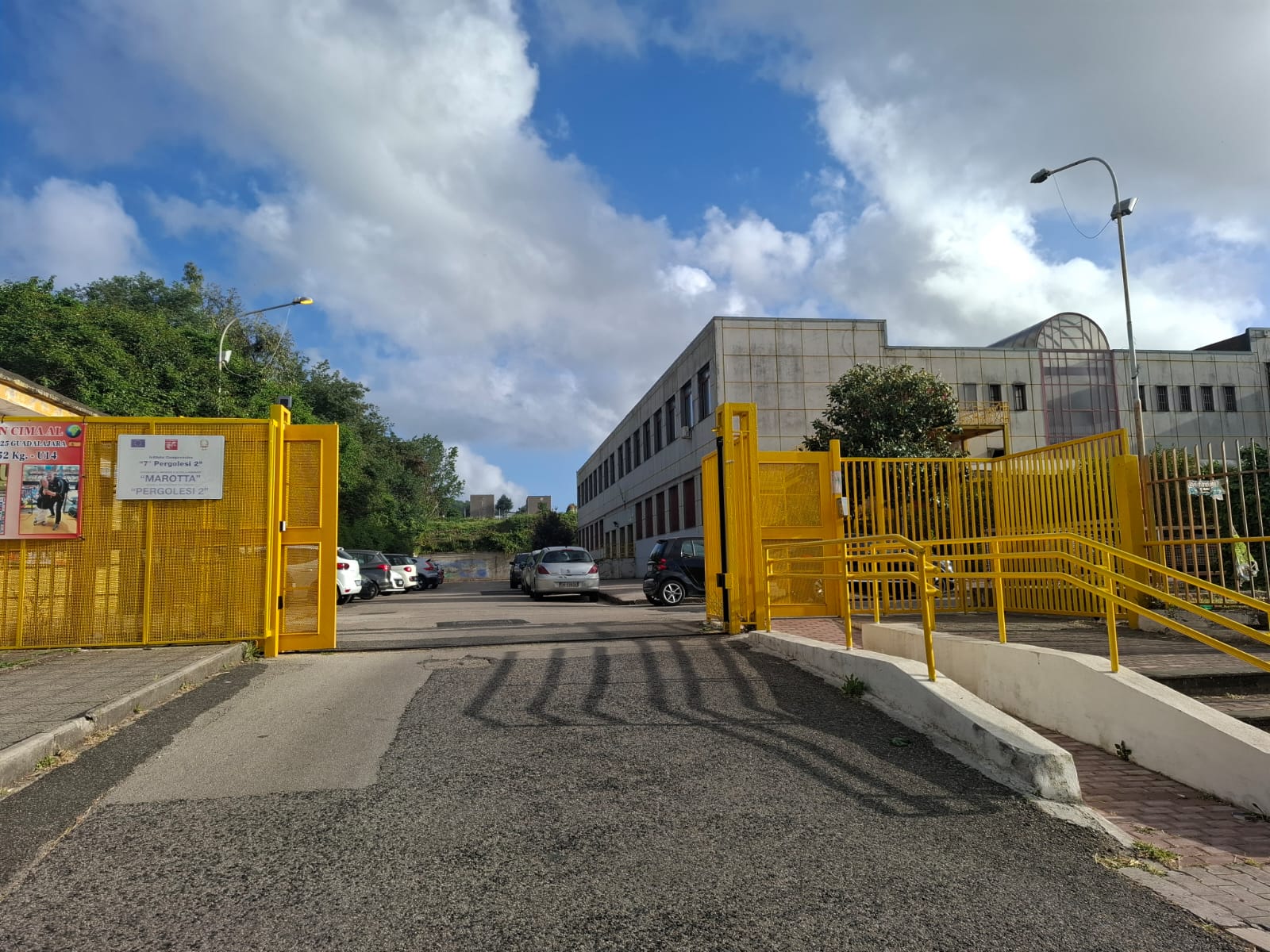 POZZUOLI/ Bullismo e studenti picchiati, parla la preside della Pergolesi 2 «Da anni combattiamo una battaglia sulla sicurezza»