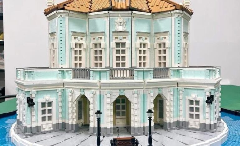 BACOLI/ Grande successo per la mostra dei Lego alla Casina Vanvitelliana